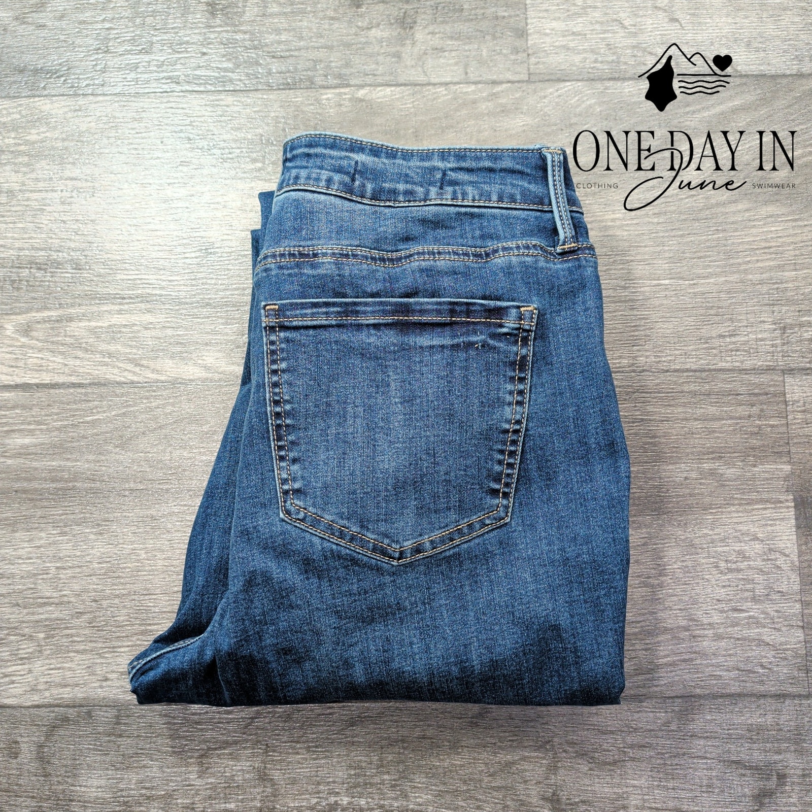 Not Your Daughter's Jeans Billie Mini Boot Ankle Petite High Rise Nwt Size 10p — image 7 of 8
